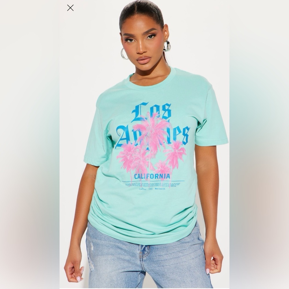FASHION NOVA Los Angeles Palms Graphic Tshirt  Mint green Medium